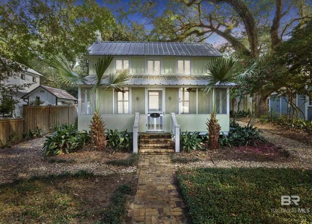 Property at 56 N Bayview St, Fairhope, AL 36532, 2 beds, 2 baths