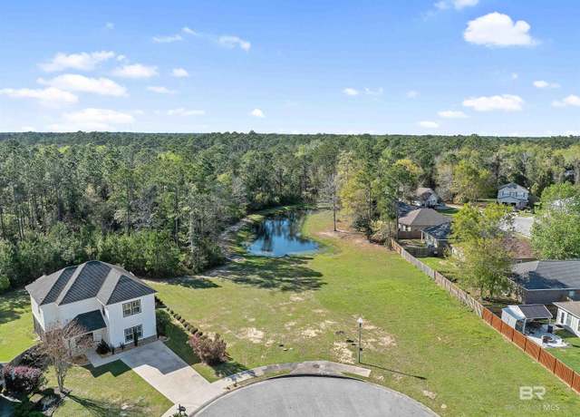 Property at 24 Trey Ln, Gulf Shores, AL 36542