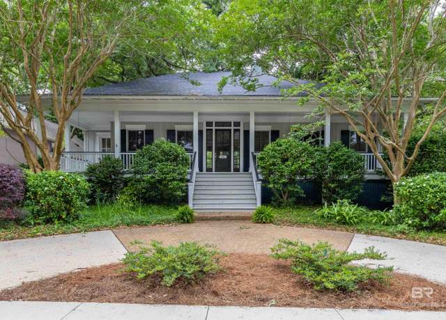 Property at 51 N Church St, Fairhope, AL 36532, 3 beds, 2.5 baths