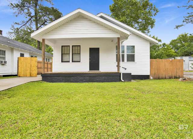 Property at 507 Holcombe Ave, Mobile, AL 36606, 2 beds, 2 baths