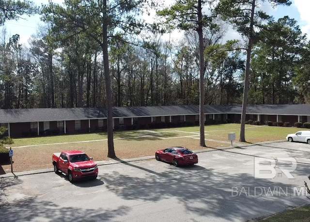 Property at 601 Ashley Cir, Brewton, AL 36426, 2 beds, 1 bath