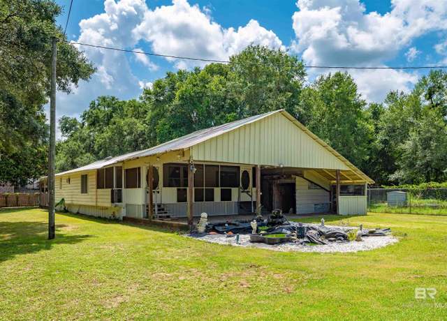 Property at 11930 Workman Ave, Foley, AL 36535, 3 beds, 2 baths
