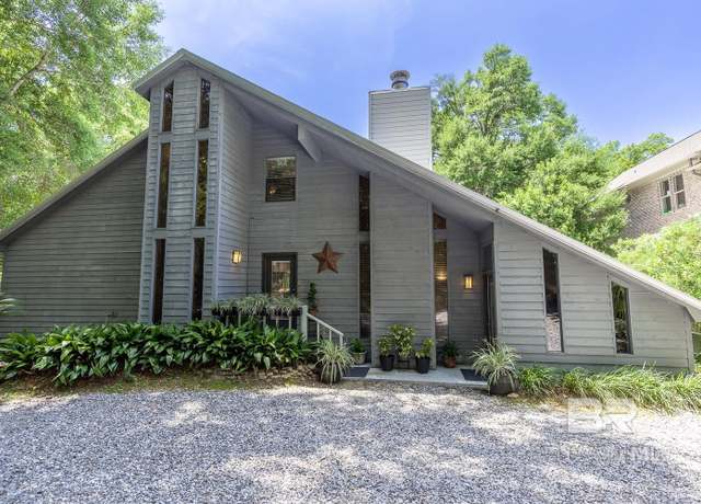 Property at 1503 Old County Rd, Daphne, AL 36526, 4 beds, 3 baths