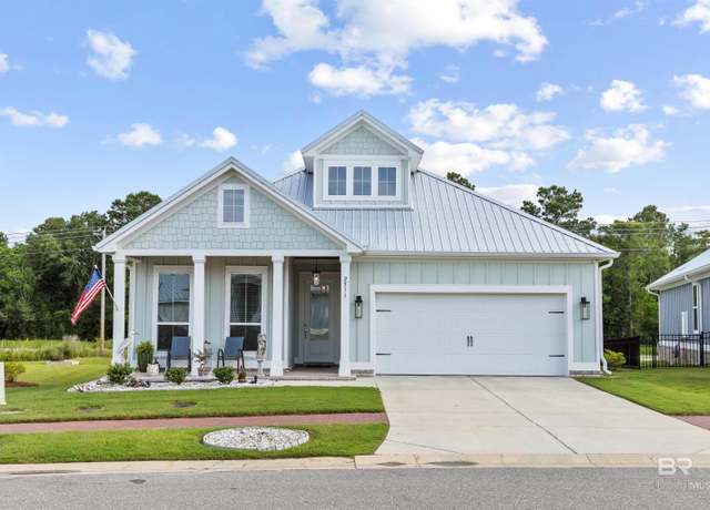 Property at 2511 Bienville Ave, Gulf Shores, AL 36542, 3 beds, 2 baths