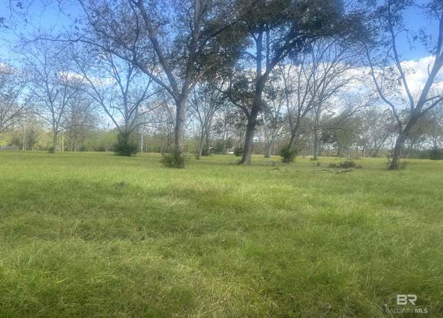 Property at 19600 Gunnison Rd, Fairhope, AL 36532