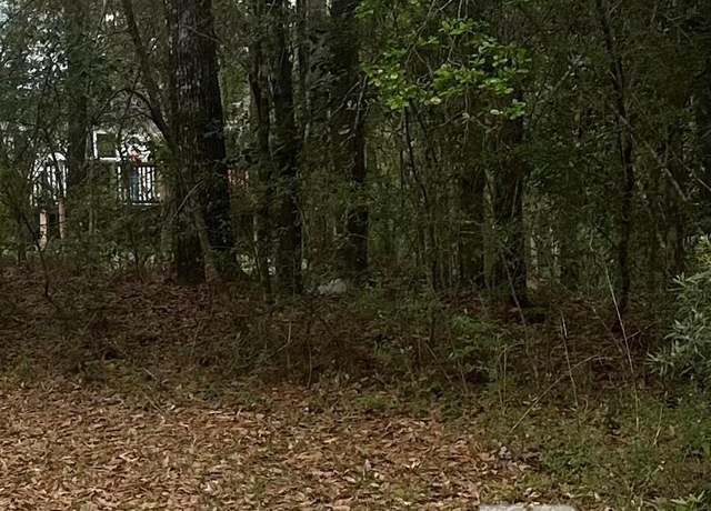 Property at 7 Pine Ct, Saraland, AL 36571