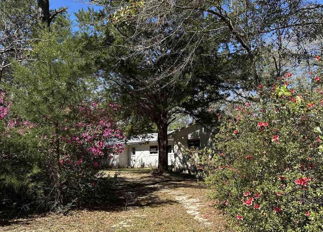 Property at 8731 Byrnes Lake Rd, Bay Minette, AL 36507, 3 beds, 2 baths