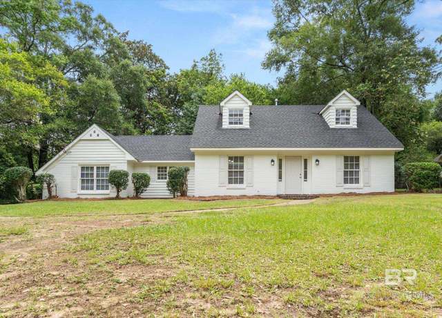 Property at 810 Nassau Dr, Mobile, AL 36608, 3 beds, 2 baths