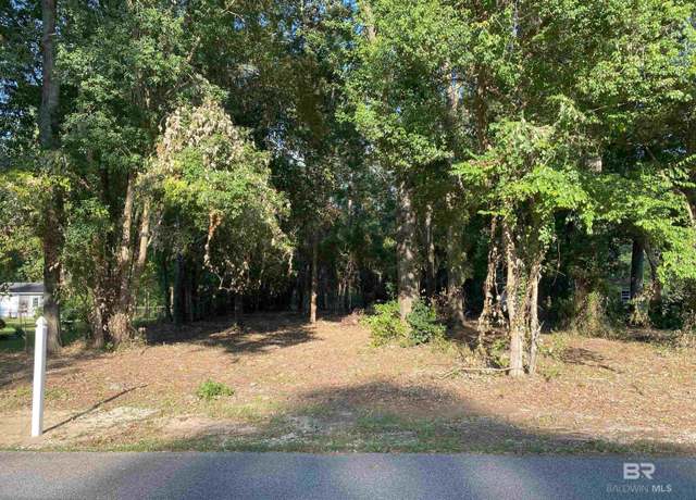 Property at 0 Circle Dr, Robertsdale, AL 36567