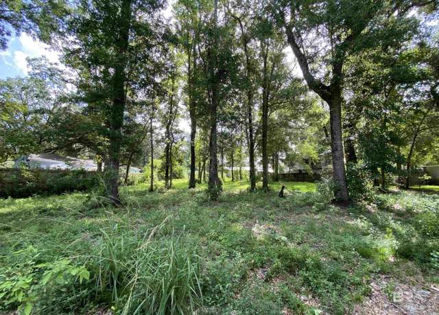 Property at 1604 4th St, Daphne, AL 36526