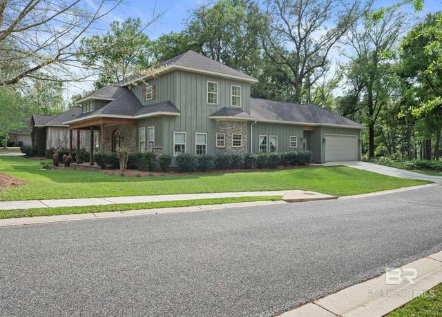 Property at 955 Whittier St, Fairhope, AL 36532, 3 beds, 3.5 baths