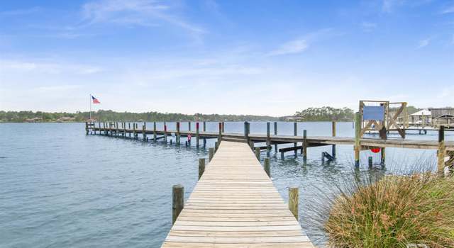 Photo of 9407 Pinewood Ave, Elberta, AL 36530