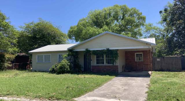 Photo of 2313 S Dog River Dr, Mobile, AL 36605