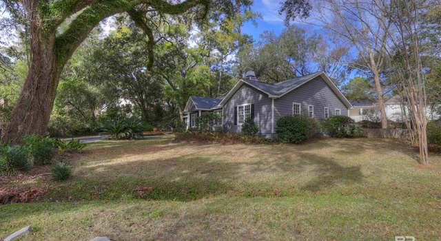 Photo of 6771 Cedar Brook Dr, Fairhope, AL 36532