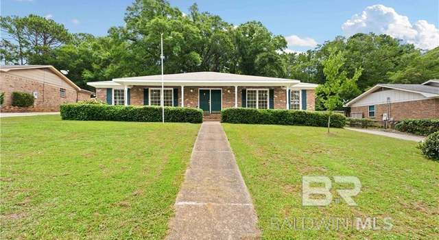 Photo of 2493 Royal Carriage Dr, Mobile, AL 36695