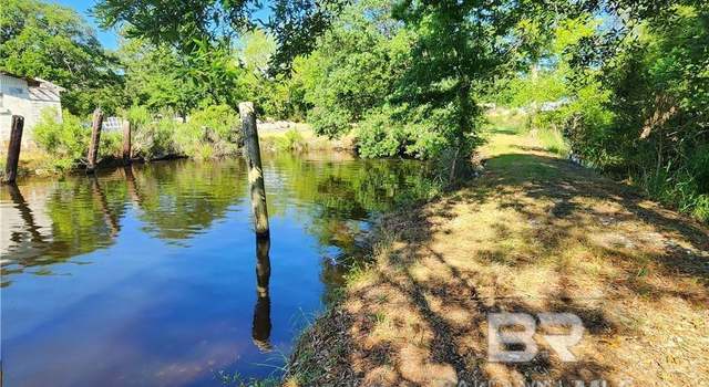Photo of 13745 Seaman Ave, Bayou La Batre, AL 36509