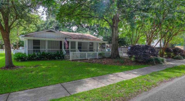 Photo of 711 Magnolia Ave, Daphne, AL 36526