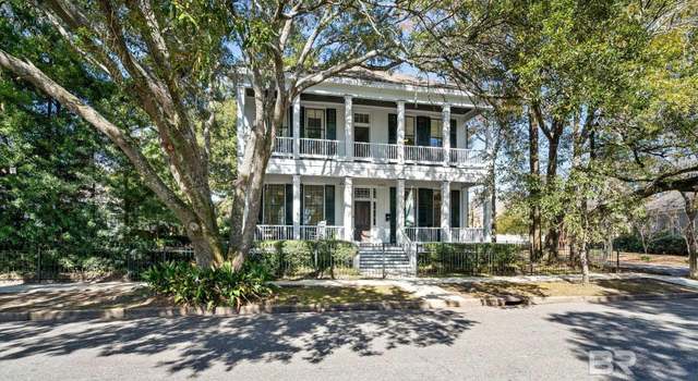 Photo of 950 Palmetto St, Mobile, AL 36604