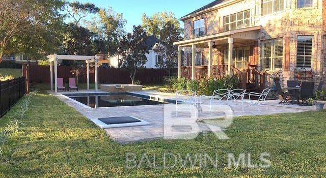 Photo of 814 Darrah St, Fairhope, AL 36532