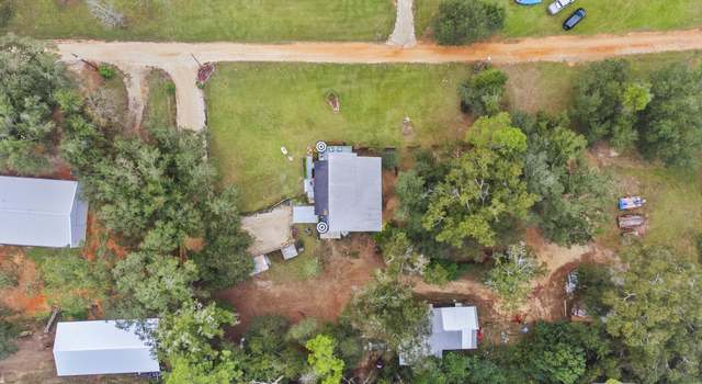 Photo of 19520 Gunnison Rd, Fairhope, AL 36532