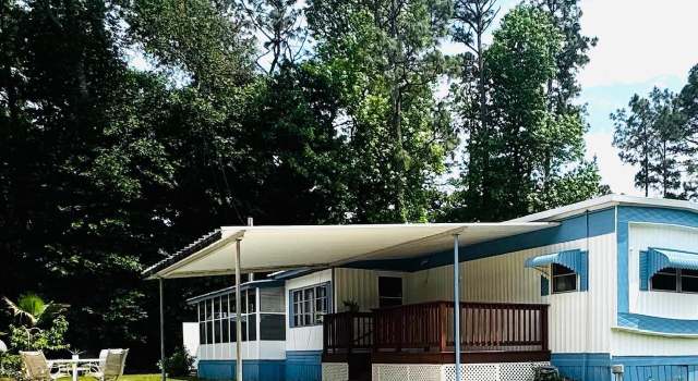 Photo of 1302 Pensacola Dr, Lillian, AL 36549