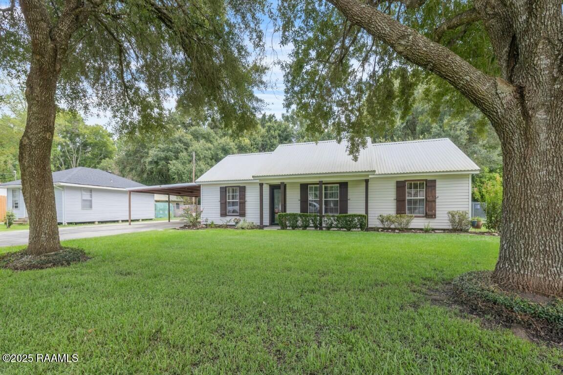510 Acorn Dr, Lafayette, LA 70507