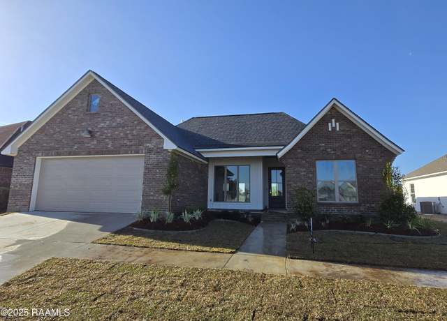 Property at 303 Crooked Stick Ln, Lafayette, LA 70506, 4 beds, 3 baths