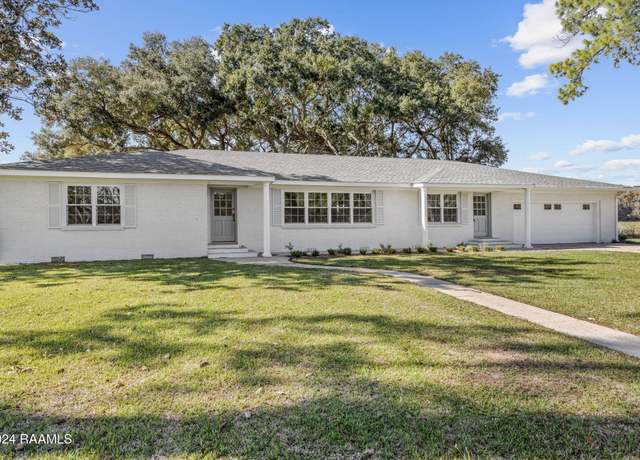 Property at 1013 Oscar Rivette Rd, Arnaudville, LA 70512, 4 beds, 3 baths