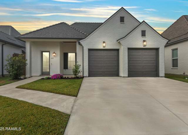 Property at 119 Croft Row, Lafayette, LA 70503, 3 beds, 2 baths