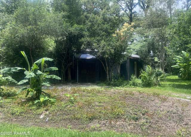 Property at 101 Hidden Hills Lake Rd, Arnaudville, LA 70512, 1 bed, 1 bath