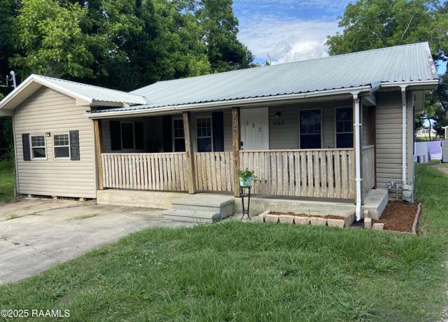 Property at 232 Mills St, Scott, LA 70583, 3 beds, 3 baths