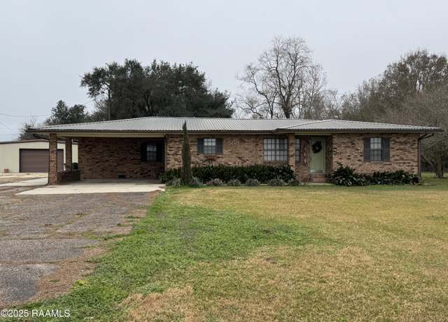 Property at 926 Mcmillan Ave, Iota, LA 70543, 3 beds, 2 baths