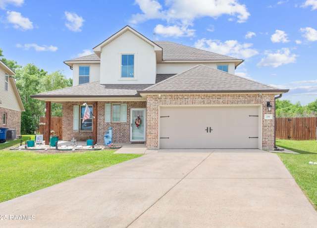 Property at 218 Caldwell Sugar Rd, Youngsville, LA 70592, 5 beds, 2.5 baths