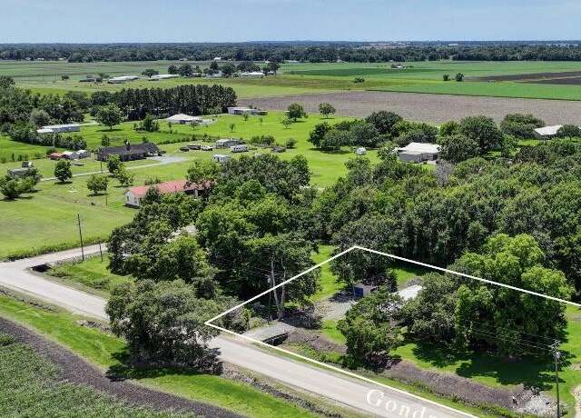 Property at 6601 Gondron Road Rd, New Iberia, LA 70563