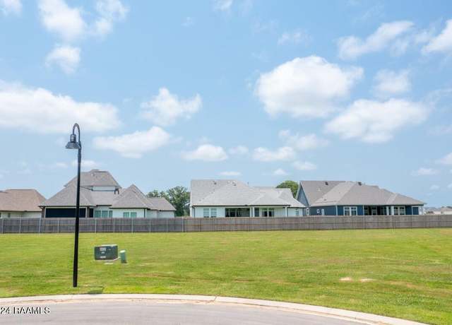 Property at 102 Waterpointe Ln, Scott, LA 70583
