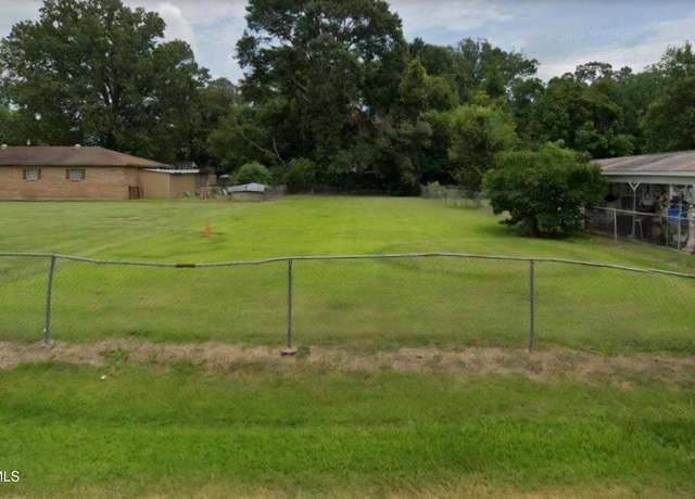 Property at 412 Piave St, Lafayette, LA 70501