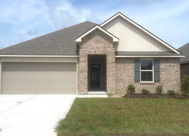 Property at 117 Lake Ridge Dr, Broussard, LA 70518, 4 beds, 2 baths