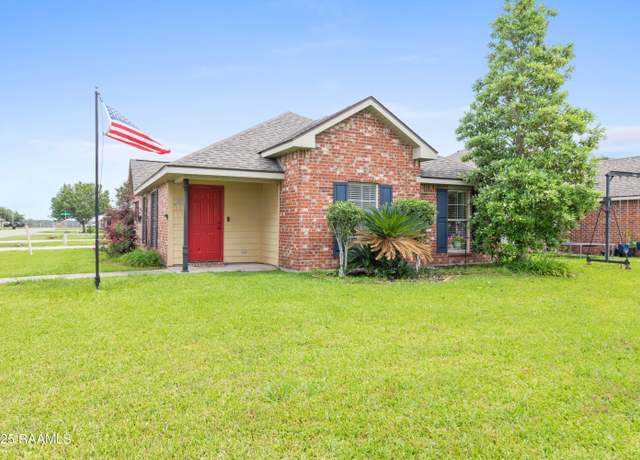 Property at 320 Golden Grain, Duson, LA 70529, 3 beds, 2 baths