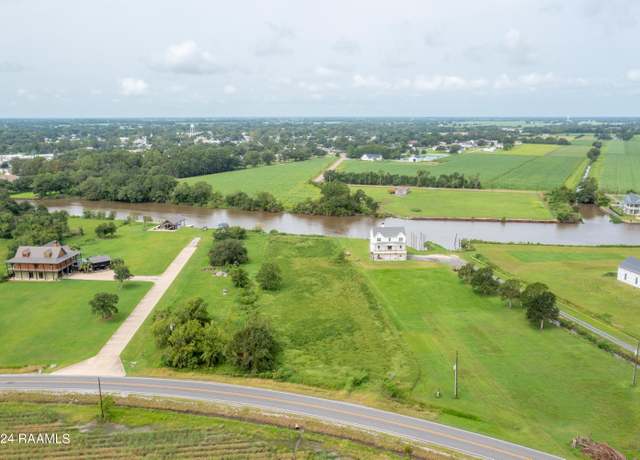 Property at 11102 Jefferson Island Rd, New Iberia, LA 70560