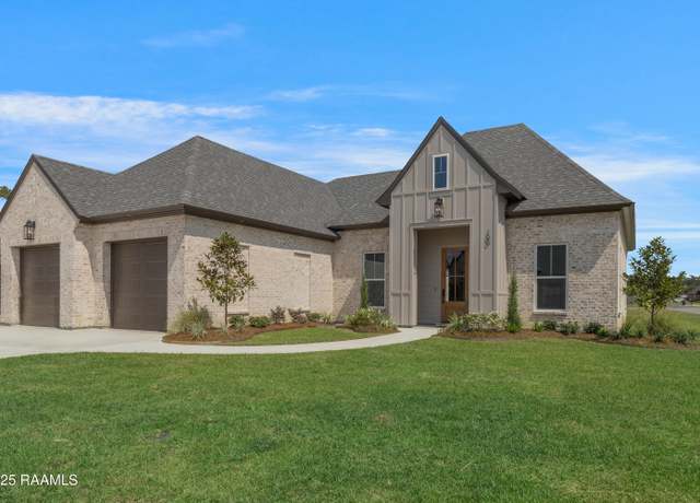 Property at 100 Fresh Fields Ln, Lafayette, LA 70503, 4 beds, 3 baths