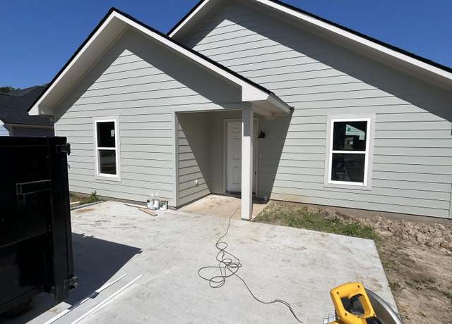 Property at 347 Marie St, Sunset, LA 70584, 3 beds, 2 baths