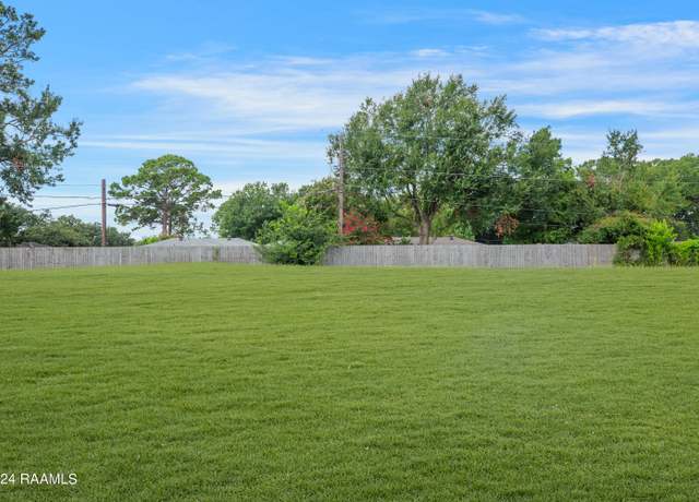 Property at 219 Kellog Ave, Lafayette, LA 70506