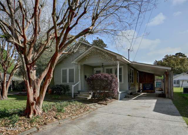 Property at 614 St Thomas St, Lafayette, LA 70506, 3 beds, 2 baths