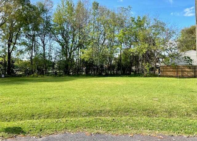 Property at 118 Clo Dr, Carencro, LA 70520