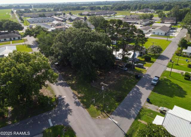 Property at 1104 Hockaday St, Crowley, LA 70526