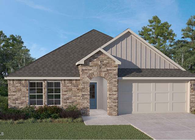 Property at 315 White Pine Dr, Lafayette, LA 70501, 4 beds, 2 baths
