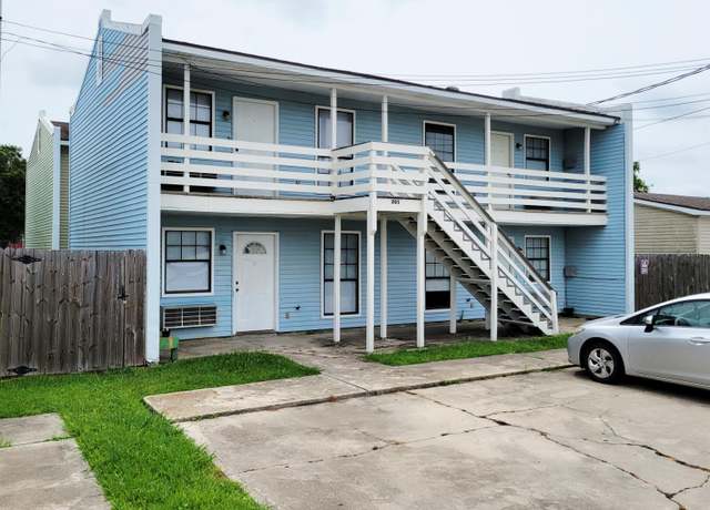 Property at 205 Guilliot Rd, Youngsville, LA 70592