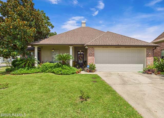 Property at 114 Billingford Dr, Lafayette, LA 70508, 3 beds, 2 baths