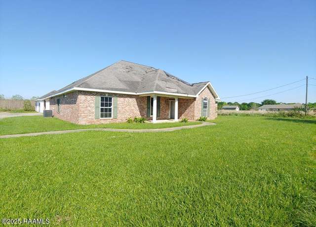 Property at 6049 Leger Rd, Crowley, LA 70526, 5 beds, 3.5 baths