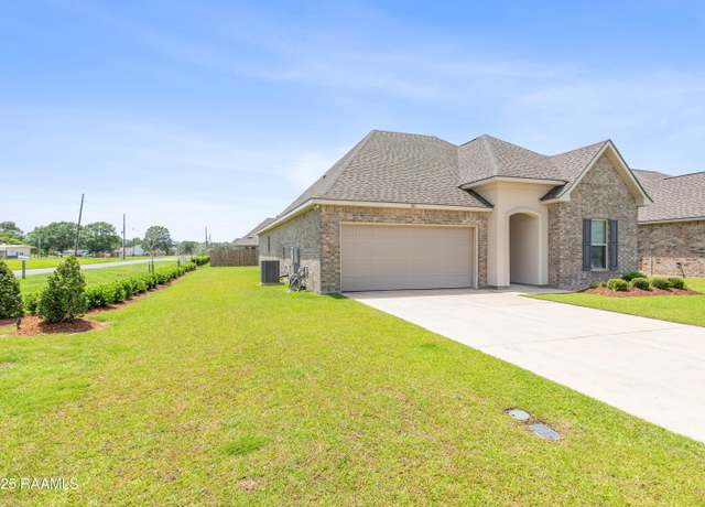 Property at 101 Micah Edward, Maurice, LA 70555, 3 beds, 2 baths